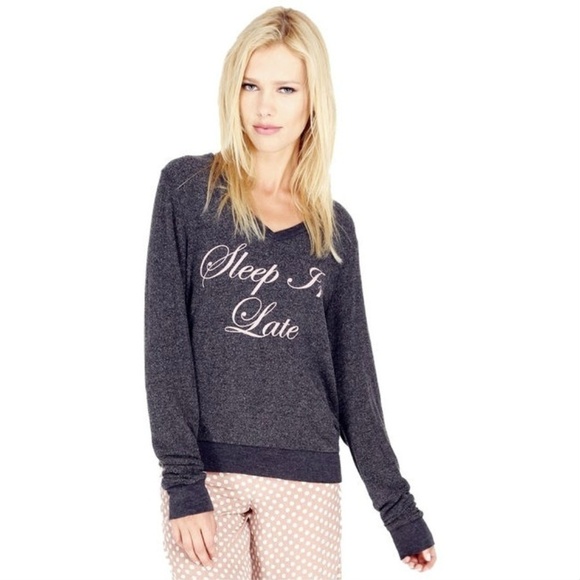 💕WILDFOX💕 Sleep In Late Baggy Beach Jumper - Picture 1 of 8